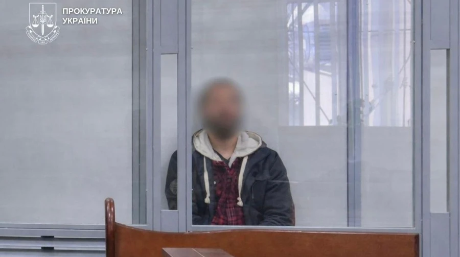 Роками ґвалтував, а в суді попросив знову бути родиною: киянин отримав довічне