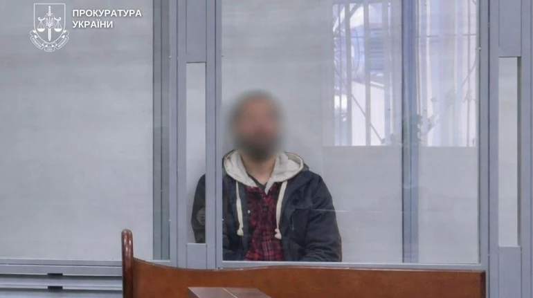 Роками ґвалтував, а в суді попросив знову бути родиною: киянин отримав довічне