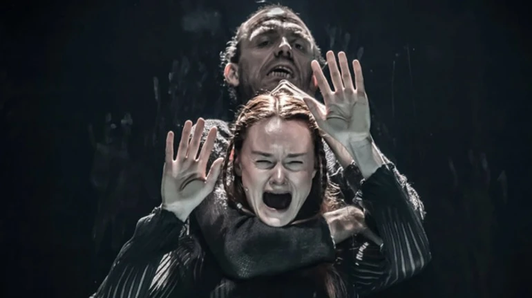 Что современному театру дает классика: как Макбет в Британии исследует войну и тиранию