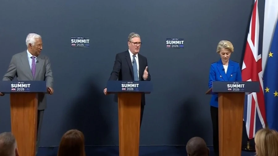 EU and UK call on Russia to show its readiness for peace in Ukraine at joint summit