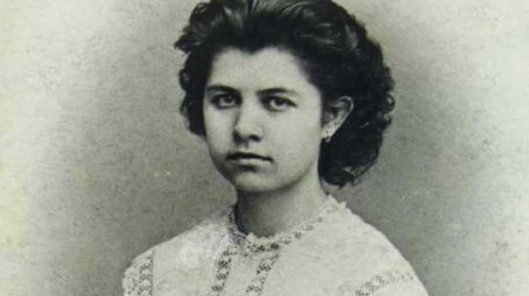 Между патриархатом и феминизмом. Или что не учат в школе о великой матери украинской литературы Елене Пчилке