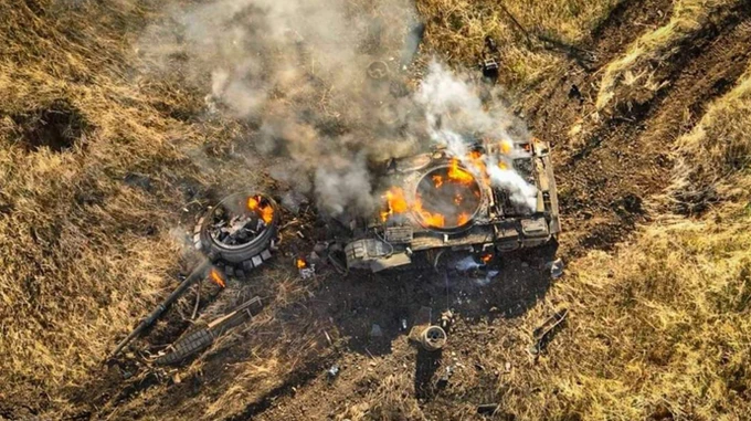 Ukrainian troops destroy Russian Buk system and kill 700 soldiers on southern front