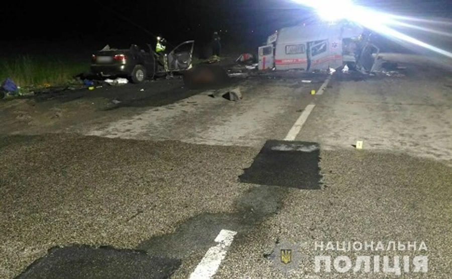 У Харкові швидка потрапила у ДТП: троє загиблих