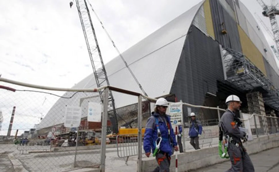 Зеленский поедет в Чернобыль: ни один турист не пострадает