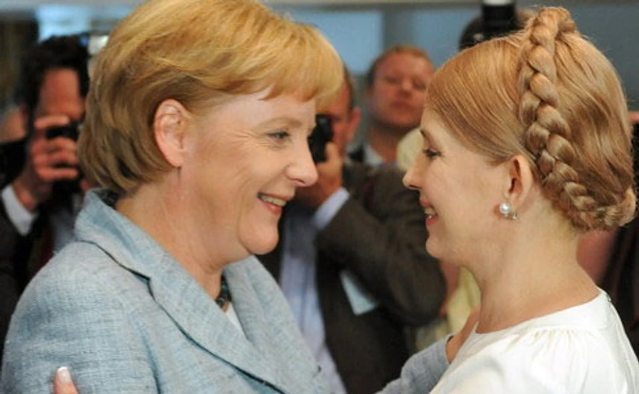 Тимошенко считает, что Украине нужен канцлер