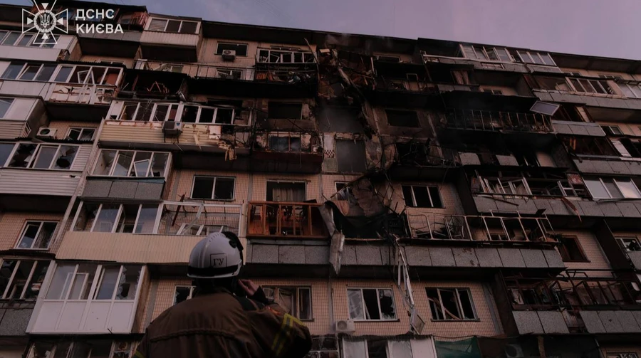 Zelenskyy: Russia attacks Ukraine with 18 missiles and over 430 drones: 4 killed, dozens injured – photos, video