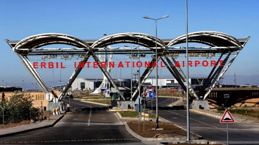 Біля аеропорту в Іраку збили безпілотник, було чути вибухи