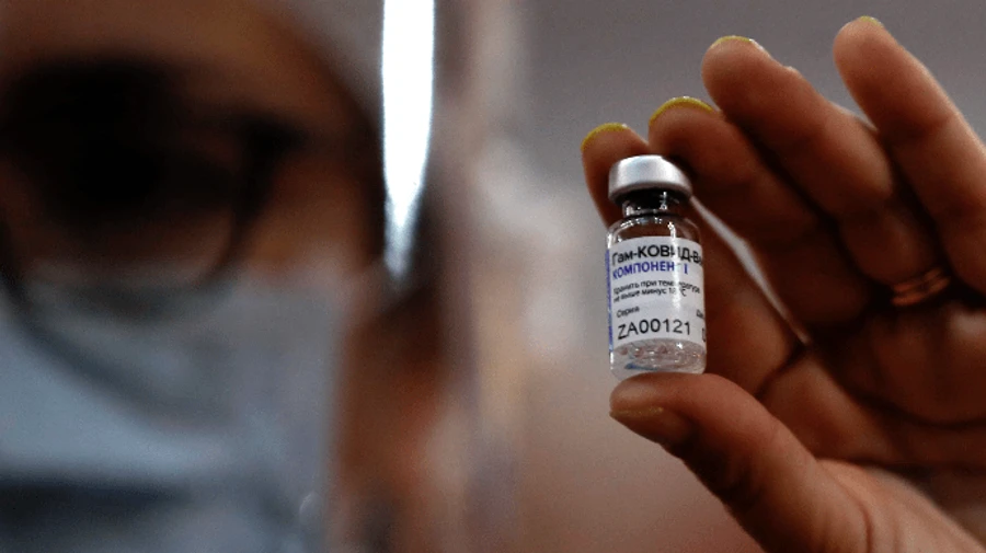 Берлин собирается начать переговоры о покупке вакцины Спутник V — Reuters