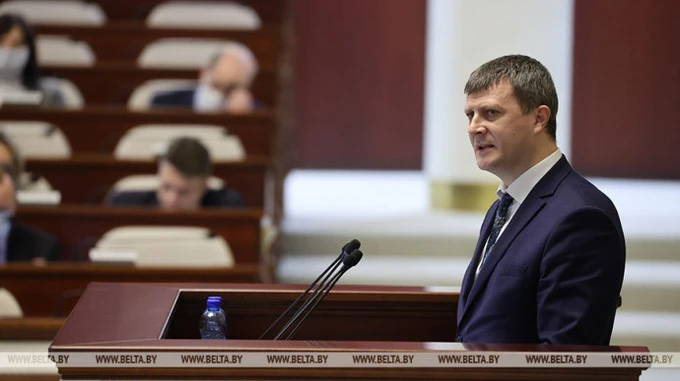 В Беларуси хотят брать деньги за выезд из страны