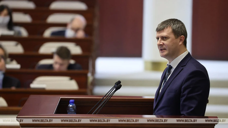 В Беларуси хотят брать деньги за выезд из страны