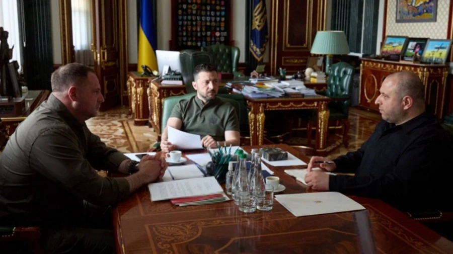 Зеленский: Украина работает над списками для обмена 1200 человек с Россией