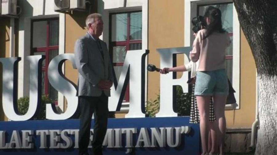 Кивалов посетил Молдову и тайно встретился с соратником патриарха Кирилла