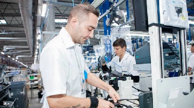 Заводы, работающие на Mercedes, Porsche и Audi. Что Украина производит для мирового автопрома