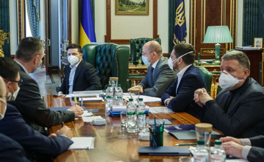 В ОПУ розповіли, які регіони зібрали найбільше коштів на боротьбу з COVID-19 