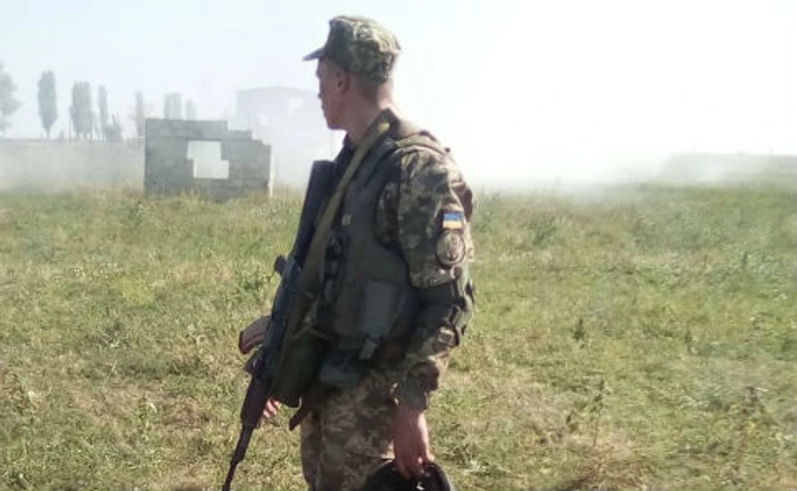 РосСМИ и волонтеры назвали имена нескольких захваченных украинских моряков