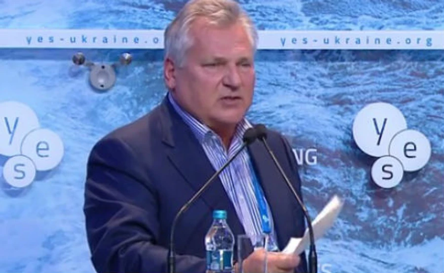 Квасневский: Планы РФ о сверхдержаве не изменились