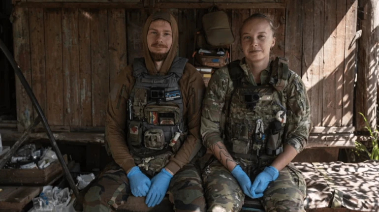 Люксевак для раненых. Как пара боевых медиков облегчает путь эвакуации бойцов