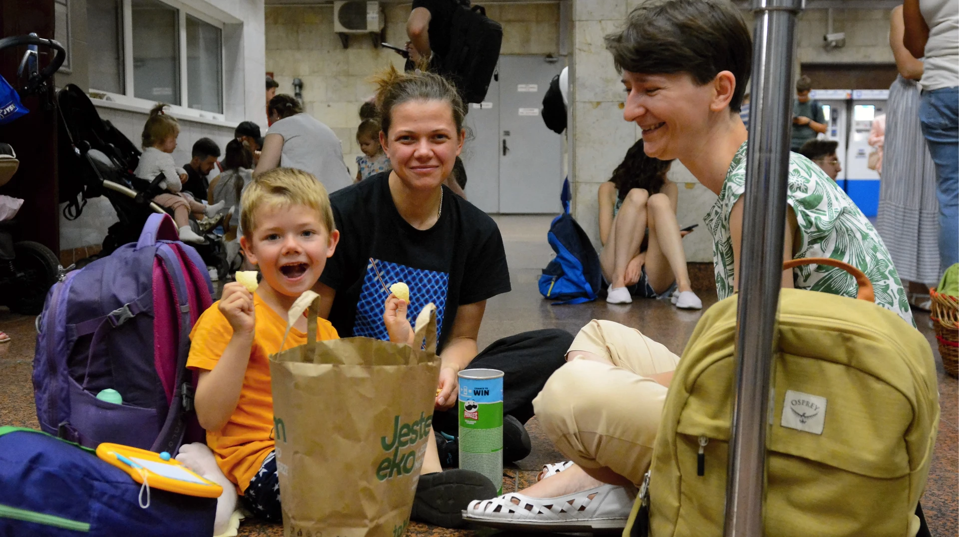 Women and motherhood in the shadow of war crimes