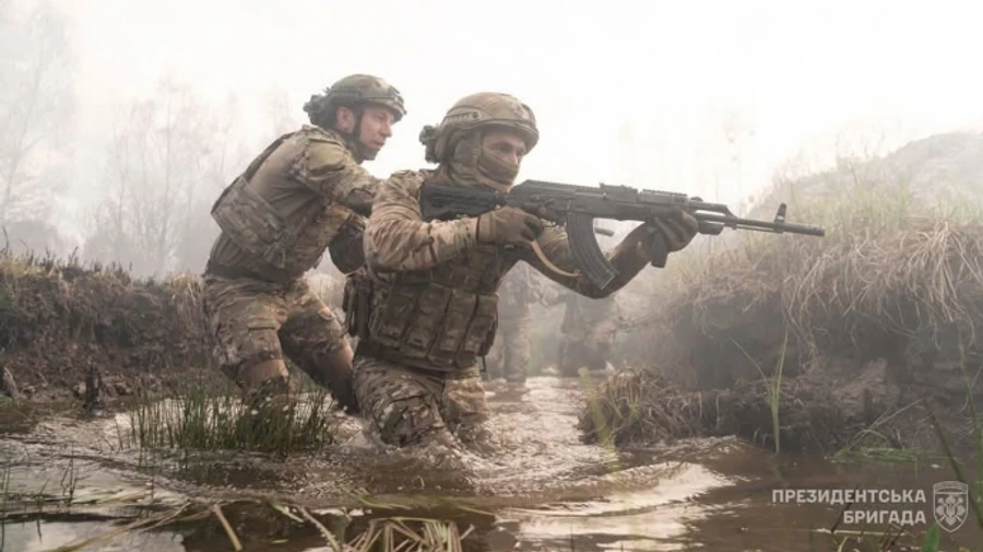 Russia loses 1,300 soldiers and 36 artillery systems over past day