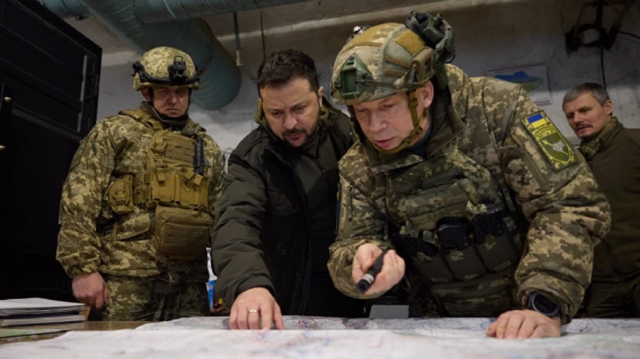 Zelenskyy visits Kupiansk front