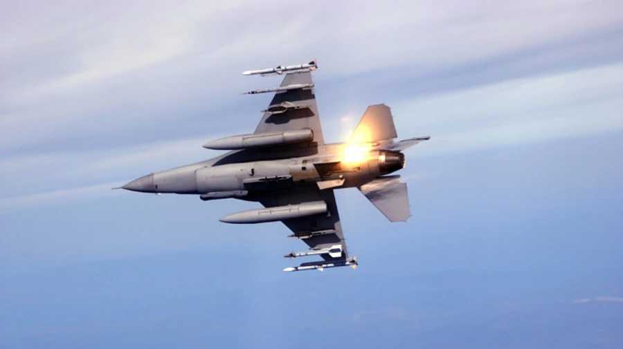 Denmark plans to send first F-16s to Ukraine in spring 2024