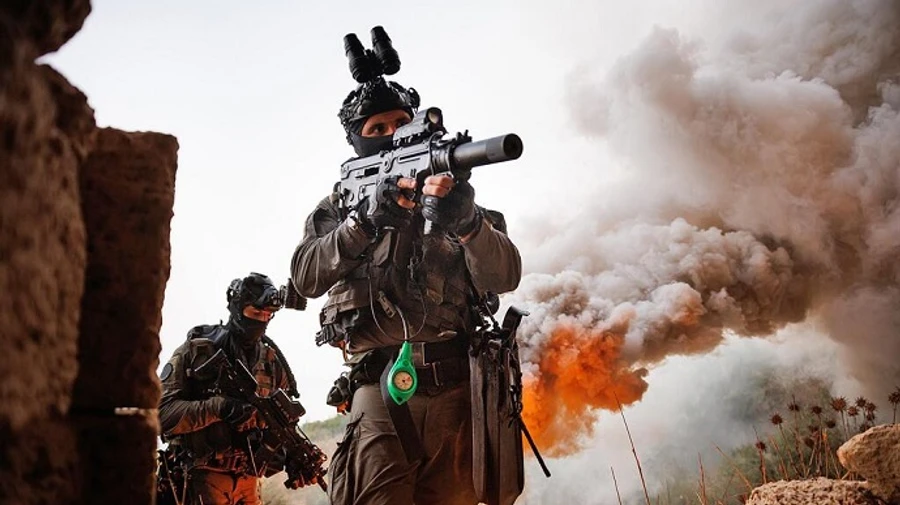 ХАМАС атаковал город Ашкелон в Израиле сотней ракет – CNN