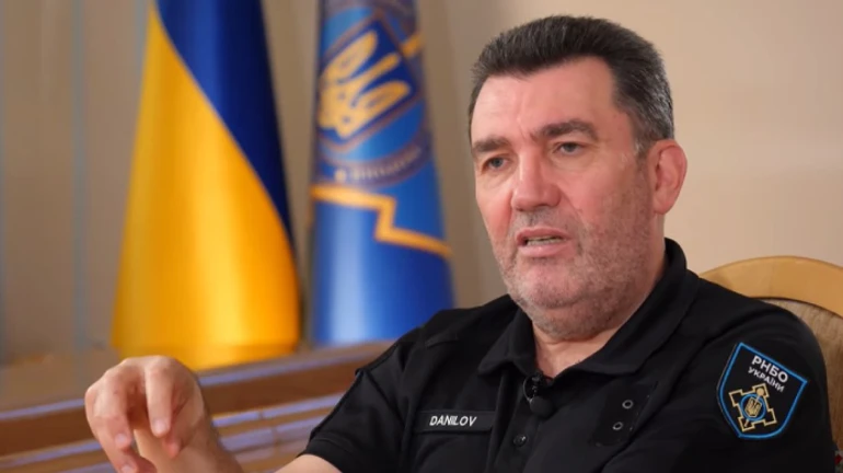 Данілов різко відповів Бужанському, який забув українську: Проросійська сволота має бути знищена