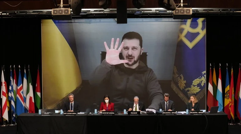 Членство Украины в НАТО до конца войны: детали нового предложения о расширении Альянса