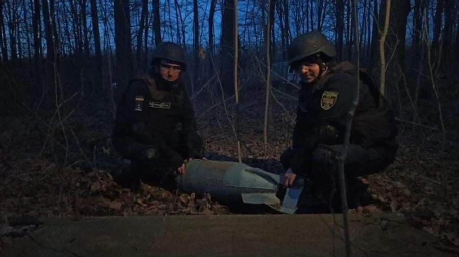 На Вінниччині знешкодили дві авіабомби, які скинули росіяни – ДСНС