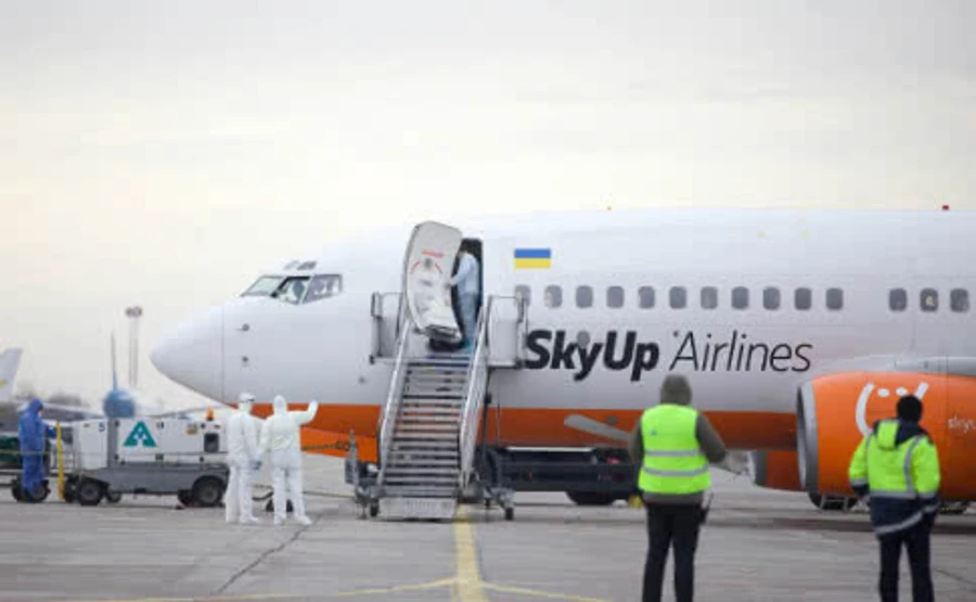 МИУ: В субботу в Украину эвакуируют около 6 тысяч граждан