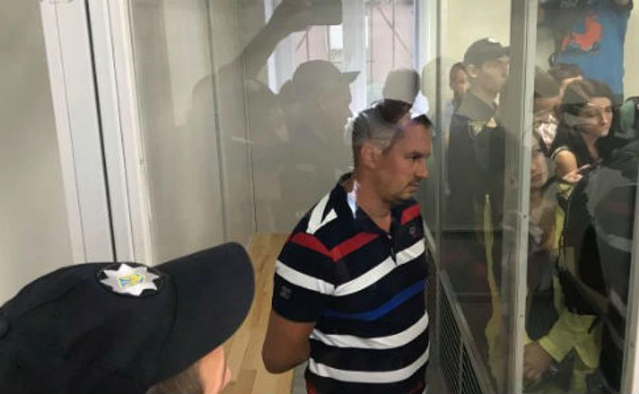 В суде раскрыли детали дела экс-шефа полиции Одесщины: двое фигурантов уже сбежали