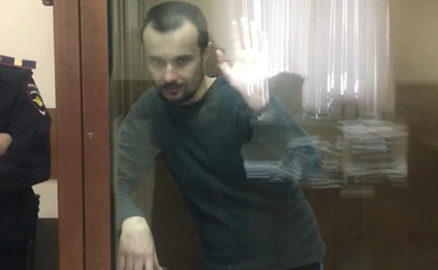 Суд в РФ посадив проукраїнського активіста за співпрацю з Правим сектором