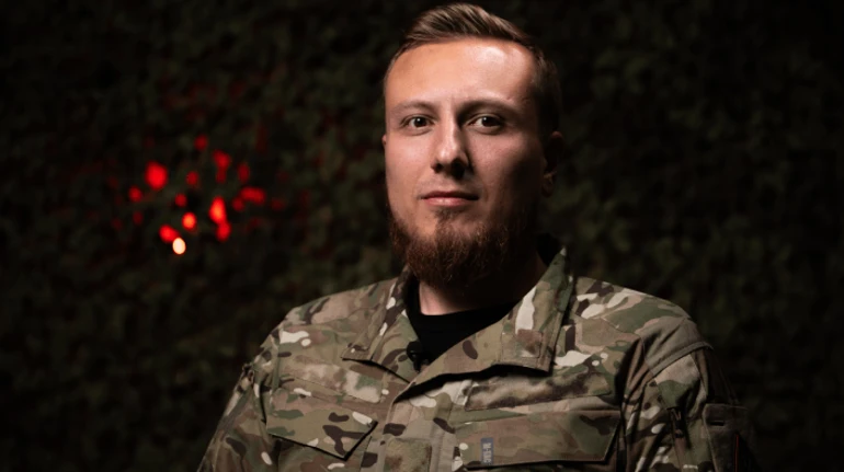 Костянтин Немічев: У 2023 році росіяни пили воду з калюж і не здавались. У 2024 – здаються, бо не привезли провізію