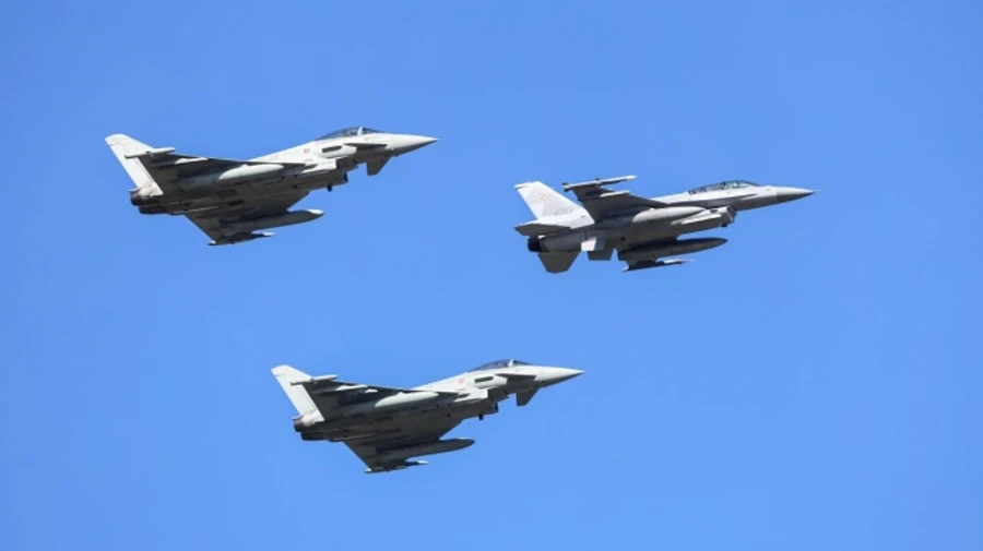 NATO once again scrambles jets due to Russian aircraft in Baltic Sea