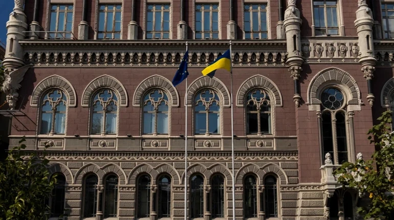 У грудні ринок фінансових послуг України покинули шість учасників