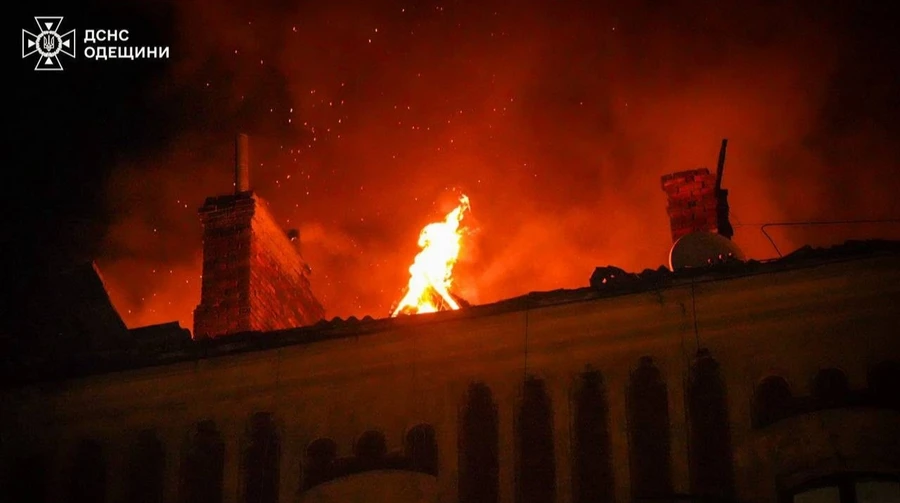 Residential buildings hit in Russian attack on Odesa: two people injured – photos, video