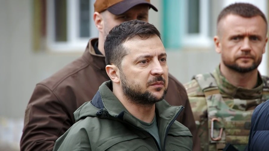 Зеленський: Попри проблеми ми здатні забезпечити армію всім необхідним