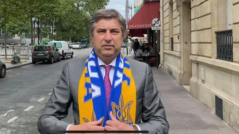 Ambassador rebukes Chinese diplomat in France who says status of Ukraine and Crimea is not that simple