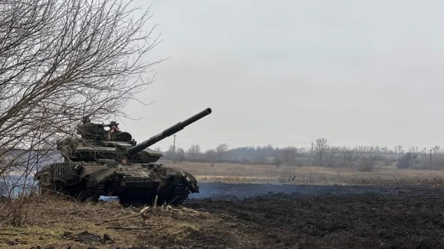 Russians switch tactics and keep pressuring Bakhmut: over 150 attacks during past 24 hours
