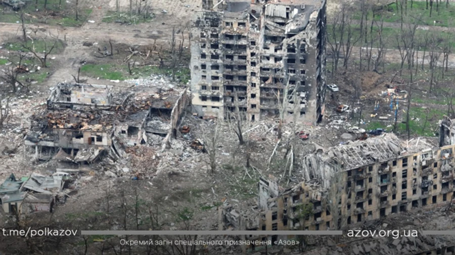 Окупанти хочуть передягнути маріупольців у форму ЗСУ для параду полонених – радник мера