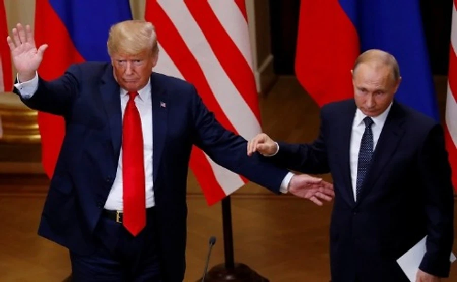 Трамп на рік продовжив санкції проти Росії через анексію Криму