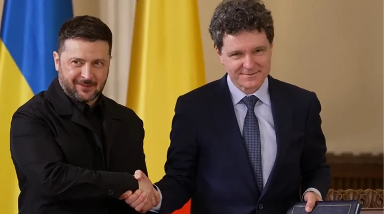 Україна та Румунія будують дві лінії для постачання електрики – Зеленський