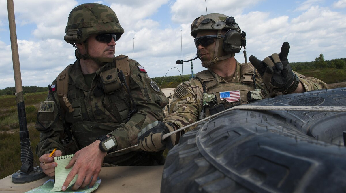 США навчають польських військових, імітуючи умови війни Росії проти України – АР
