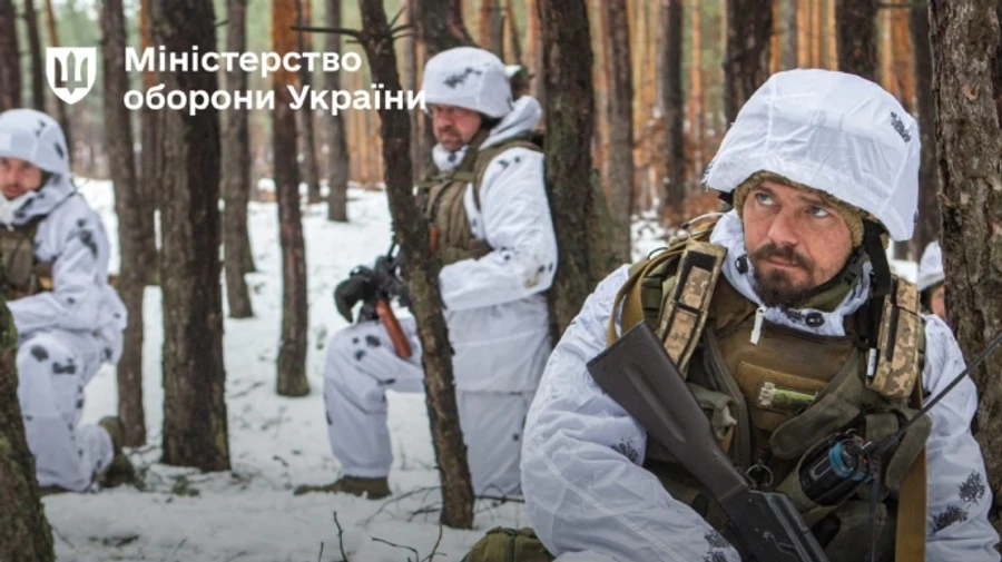 Міноборони тестує нові зразки спеціального і маскувального костюмів