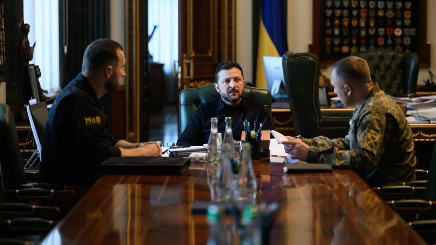 Зеленський поговорив із Хмарою й Драпатим: далекобійність, оновлення в Медсилах і добровольці