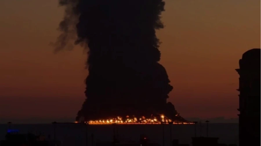 Ship ablaze near Sochi, huge plume of smoke rising over sea – photos
