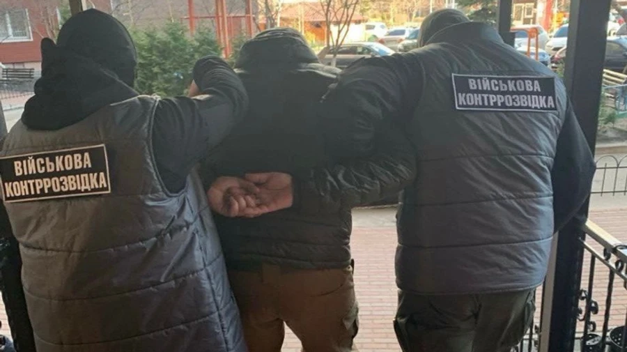 СБУ задержала российского крота, который пытался шпионить за десантниками