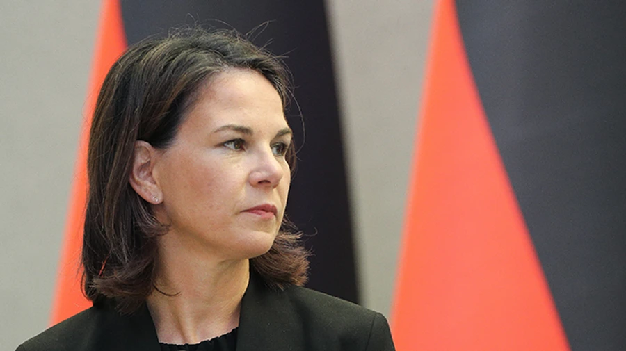 German Foreign Minister: Disappearance of war in Ukraine from public's view is fatal