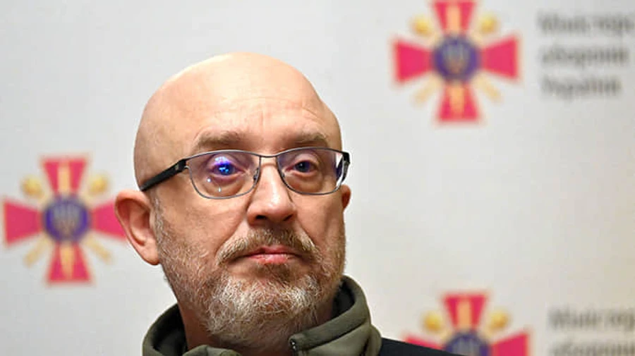 Будуть ескадрильї літаків – Резніков про авіаційну коаліцію