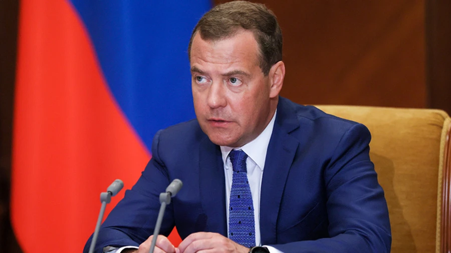 Medvedev threatens to strike Patriot air defence systems if they are shipped to Ukraine